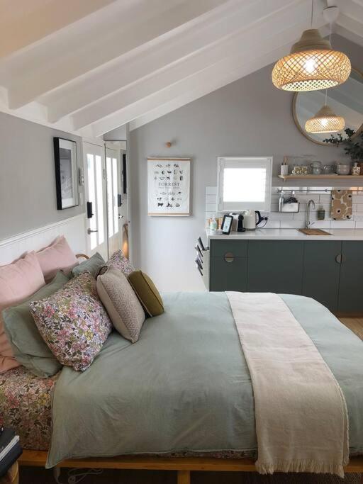 Limeburners Loft Geelong - Walk To Cbd Waterfront Hospitals Apartment *