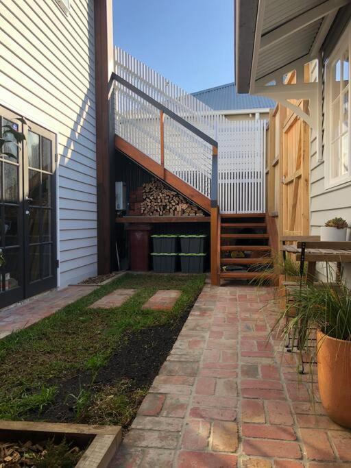 Limeburners Loft Geelong - Walk To Cbd Waterfront Hospitals Apartment Thomson